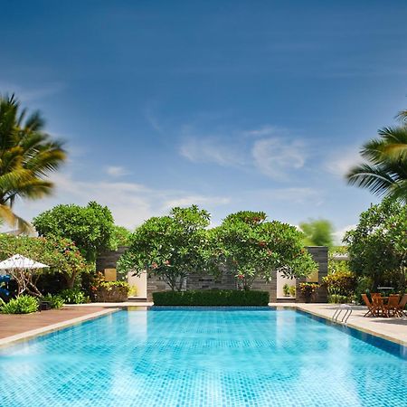 El Hotel Banyuwangi Exterior foto