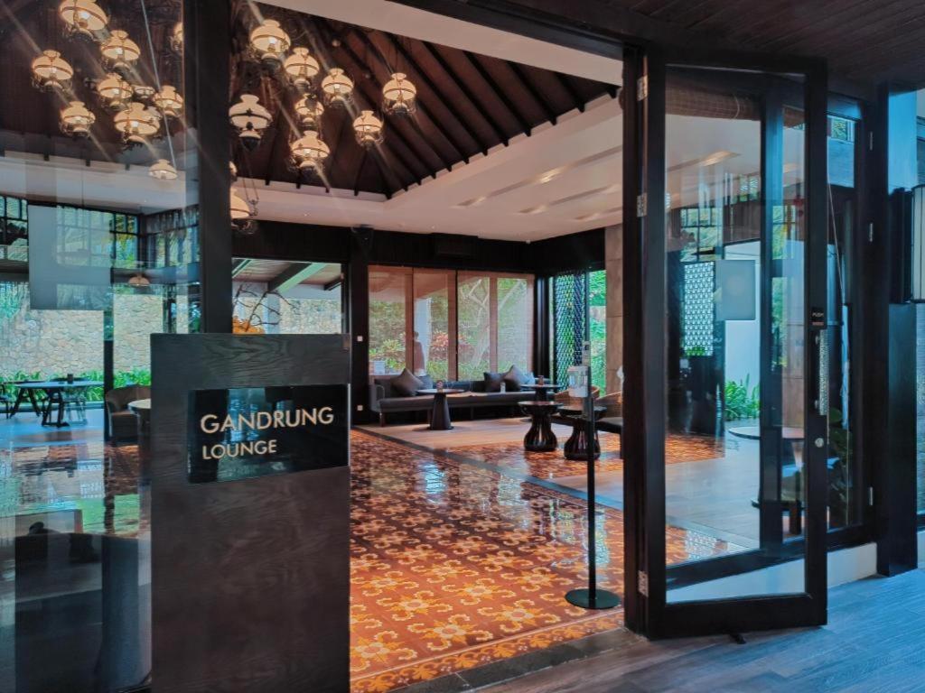 El Hotel Banyuwangi Exterior foto