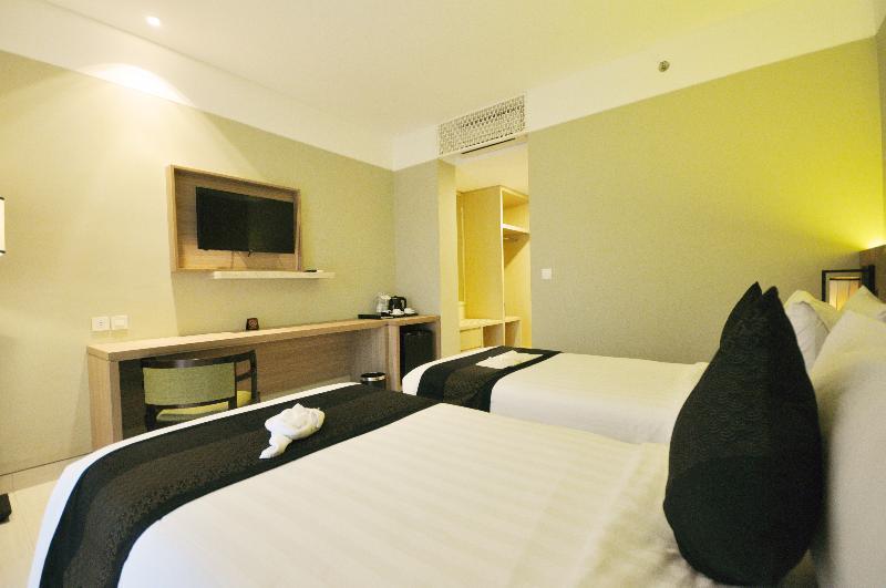 El Hotel Banyuwangi Exterior foto
